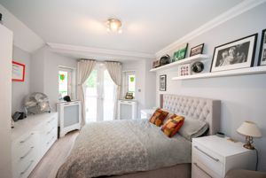 Bed 1- click for photo gallery